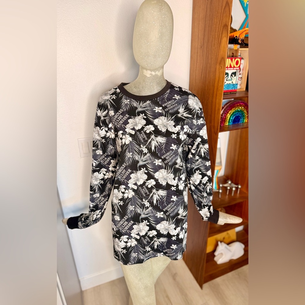 Assholes Live Forever Black/White/Gray Floral Long Sleeve Top. Size: Medium